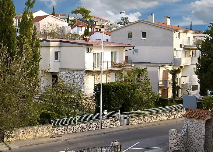 Marijana, Free Parking *